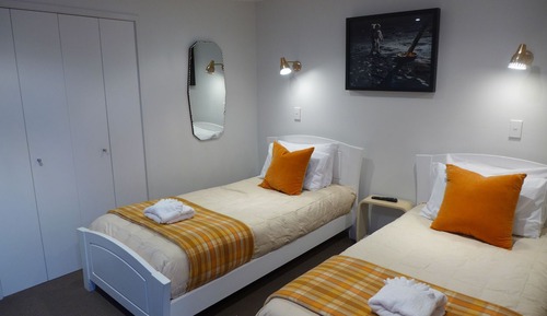 Classic Twin Room, 2 Twin Beds, Refrigerator & Microwave, Garden View