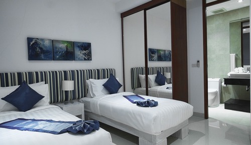 Luxury Apartment, 3 Bedrooms, Kitchenette, Sea View