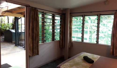 Pied-a-terre Style Studio Queen Premium - Aircon