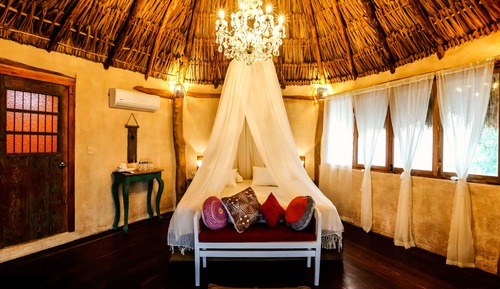 Luxury Room, 1 King Bed, Garden View
