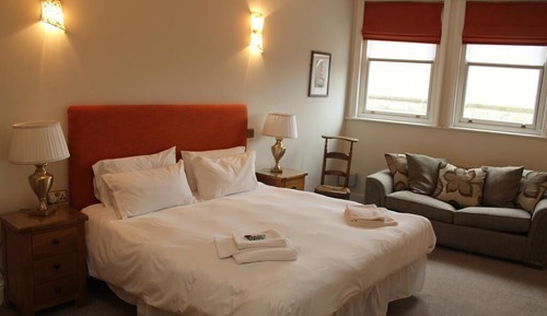 Standard Suite, Ensuite