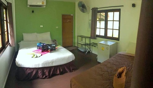 Classic Bungalow, 1 Queen Bed, Garden View