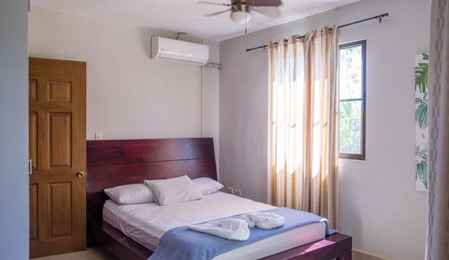Family House, 2 Bedrooms, 2 Bathrooms