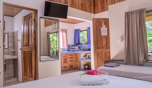 Comfort Double Room, 1 Bedroom, Garden View, Poolside