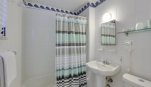 Room, 2 Bedrooms