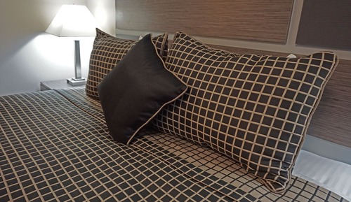 Standard Room, 1 King Bed
