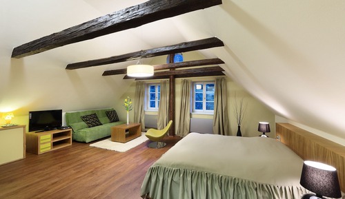 Deluxe Suite, 1 King Bed