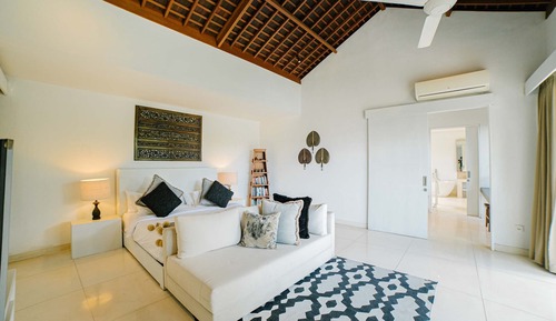 Luxury Villa, 5 Bedrooms, Private Pool