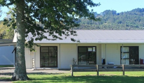 Two-Roomed Cabin (Kitchen) (No bedding linen) 