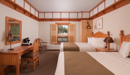 Deluxe Lodge Room 2 Queen
