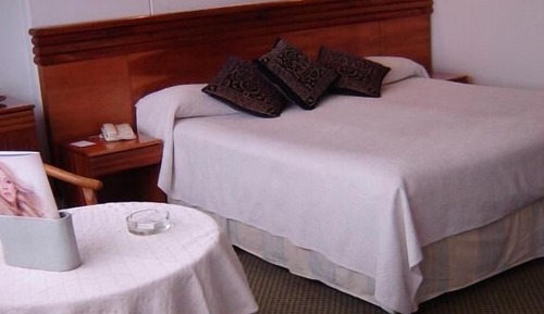 Double Room with 1 Double Bed