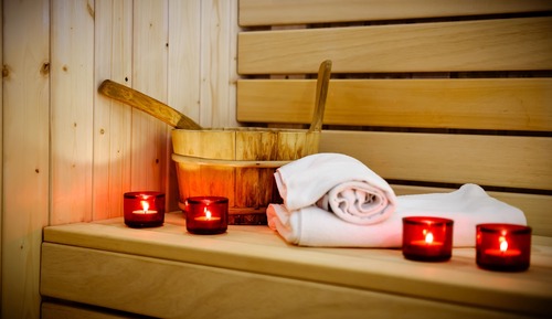 Luxury Suite with Sauna