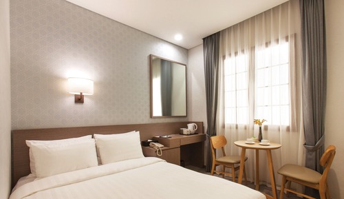 Business Double Room (No Window)