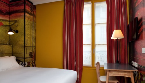 Classic Double Room