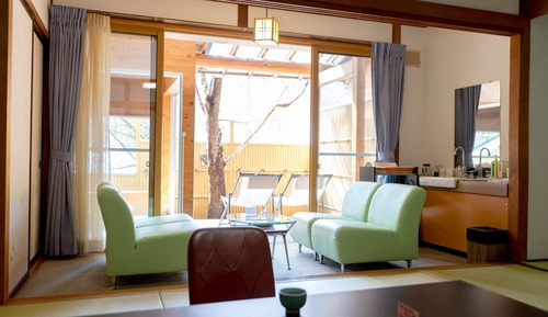 Japanese Style Room with Open-air Bath