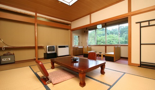 Japanese Style Room with Shared Bathroom