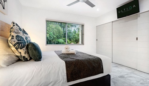 Two Bedroom Deluxe Apartment