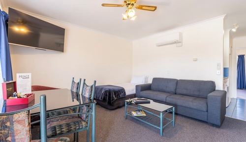 One Bedroom with Shower
