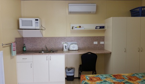 Standard Room, Non Smoking, Kitchenette (COUPLE'S ENSUITE ROOM)