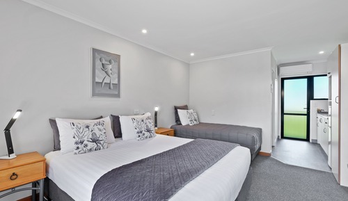 Standard Studio, Non Smoking, Kitchen (Twin Studio)