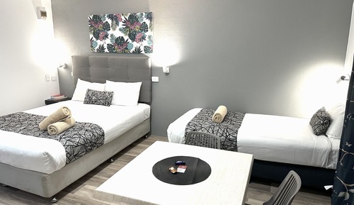 Standard Suite, 1 Bedroom (Double/Twin)