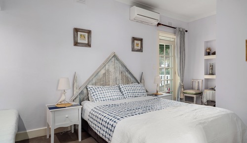 Yackatoon Balcony Room