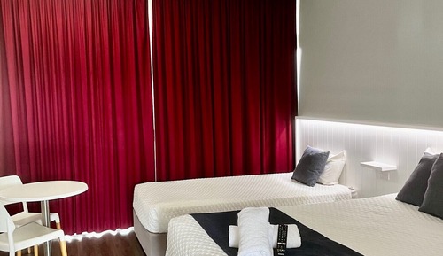 Queen Plus Room