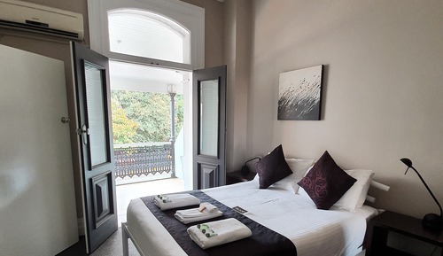 Double Room 8