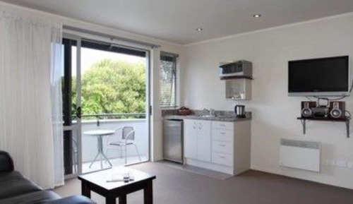 Standard Suite, 2 Bedrooms, Non Smoking, Kitchenette (Unit, Sleeps 4)