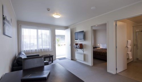 Standard Studio, Non Smoking, Kitchenette (Studio Cedar Hot Tub)