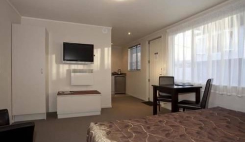 Standard Studio, Non Smoking, Kitchenette (Studio Unit (Queen))