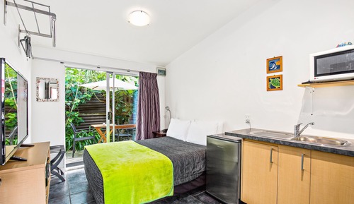 Standard Studio, Non Smoking, Kitchenette (Studio Unit)