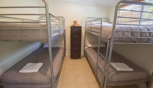 Villa 6 Berth