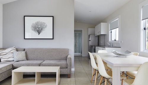 Breakwall Villa - Sleeps 6