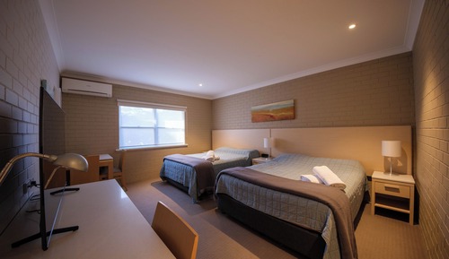 Standard Room, Non Smoking (2 Queen Beds)