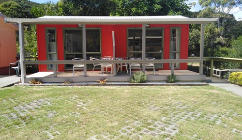 Basic Cabin (5 people)