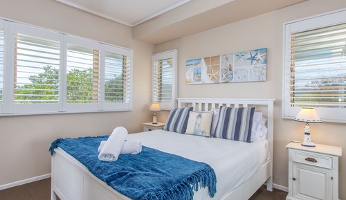 Hastings Cove 20 - Two Bedroom Upstairs Estuary View Deluxe Apartment
