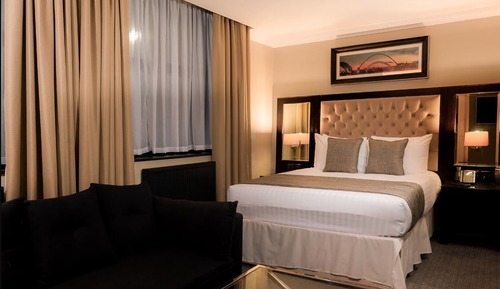 City Apartment, 2 Bedrooms