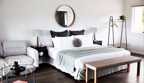 Vineyard Villa - 1 x King bed