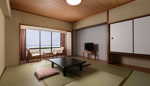 Classic Room, Multiple Beds, Mountain View (Japanese Style)