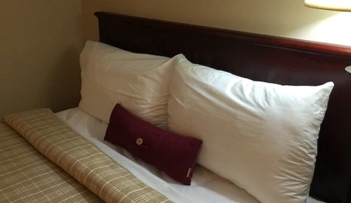 Standard Room, 1 Queen Bed
