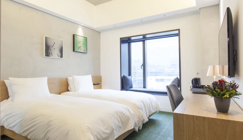 Twin Room (No Parking)