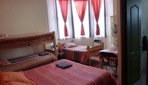 Quintuple Room