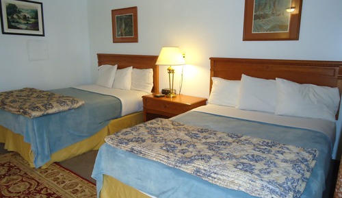 Double Room, 2 Queen Beds, Smoking