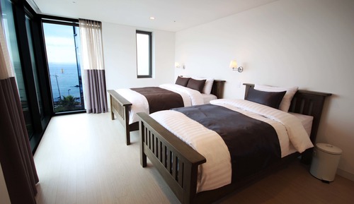 Family Twin Room