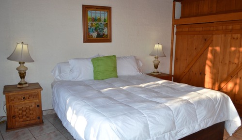 Family Chalet, 2 Bedrooms, Pool View