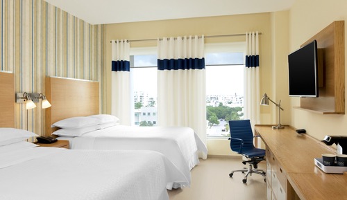 Traditional Room, 2 Queen Beds, Non Smoking, City View