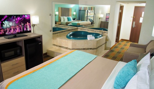 Grand Suite, 1 Bedroom, River View (Hot tub)
