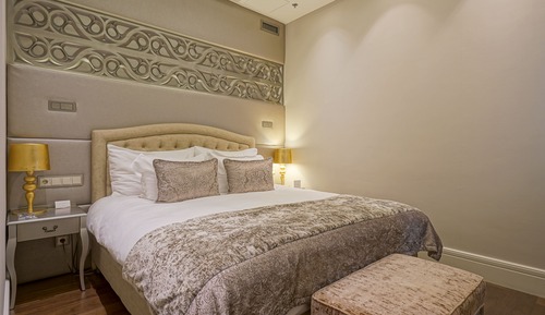 Prestige Suite