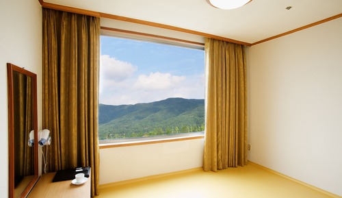 [Leisure BIG3 Select 1 PKG] Standard Ondol B(17PY) 1 night + Choose 1 between luge/go-kart/EV racing